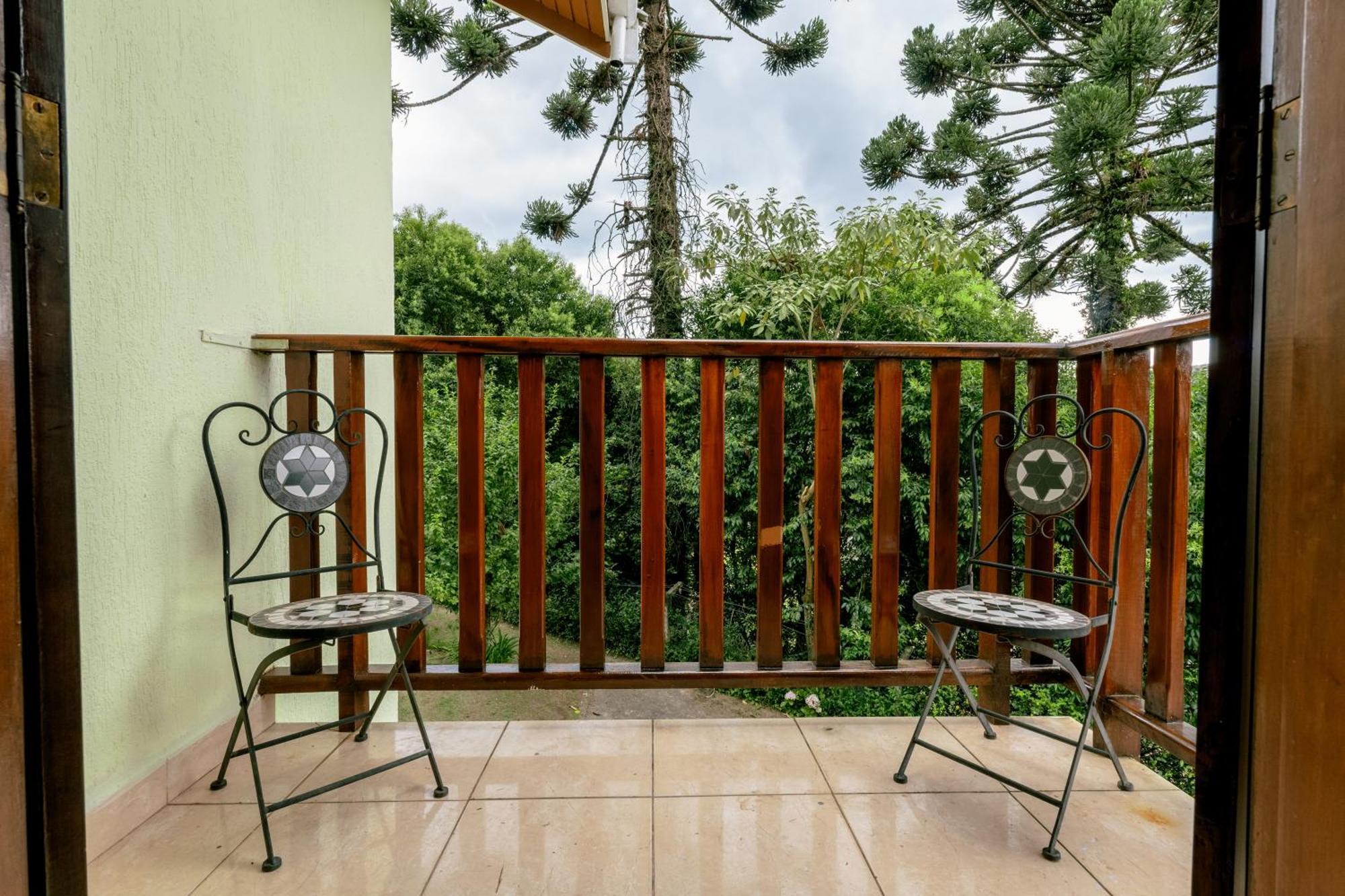 Velinn Pousada Vila Floratta Campos do Jordao Phòng bức ảnh